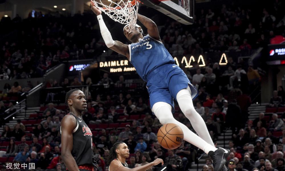 率先发起猛 率先发起猛