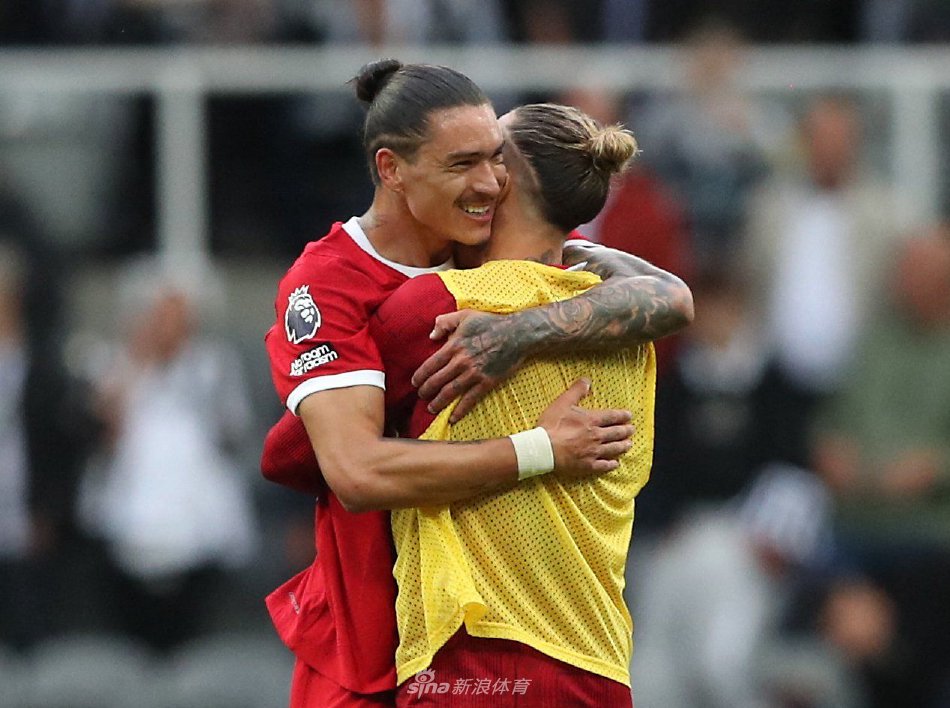 的阿尔米隆 的阿尔米隆